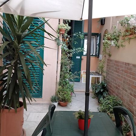 Il Piccolo Eden - Private Garden Leilighet Livorno Eksteriør bilde