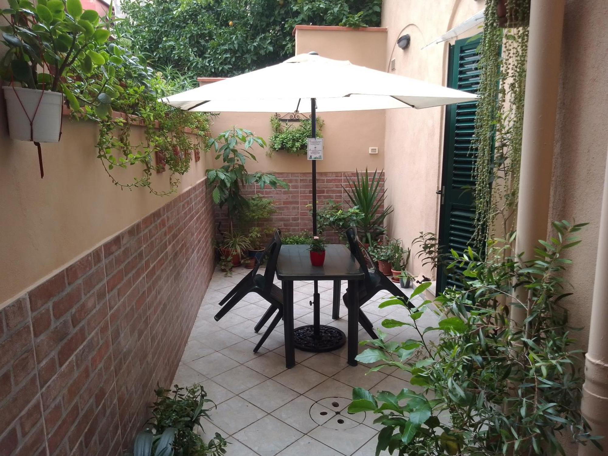Il Piccolo Eden - Private Garden Leilighet Livorno Eksteriør bilde