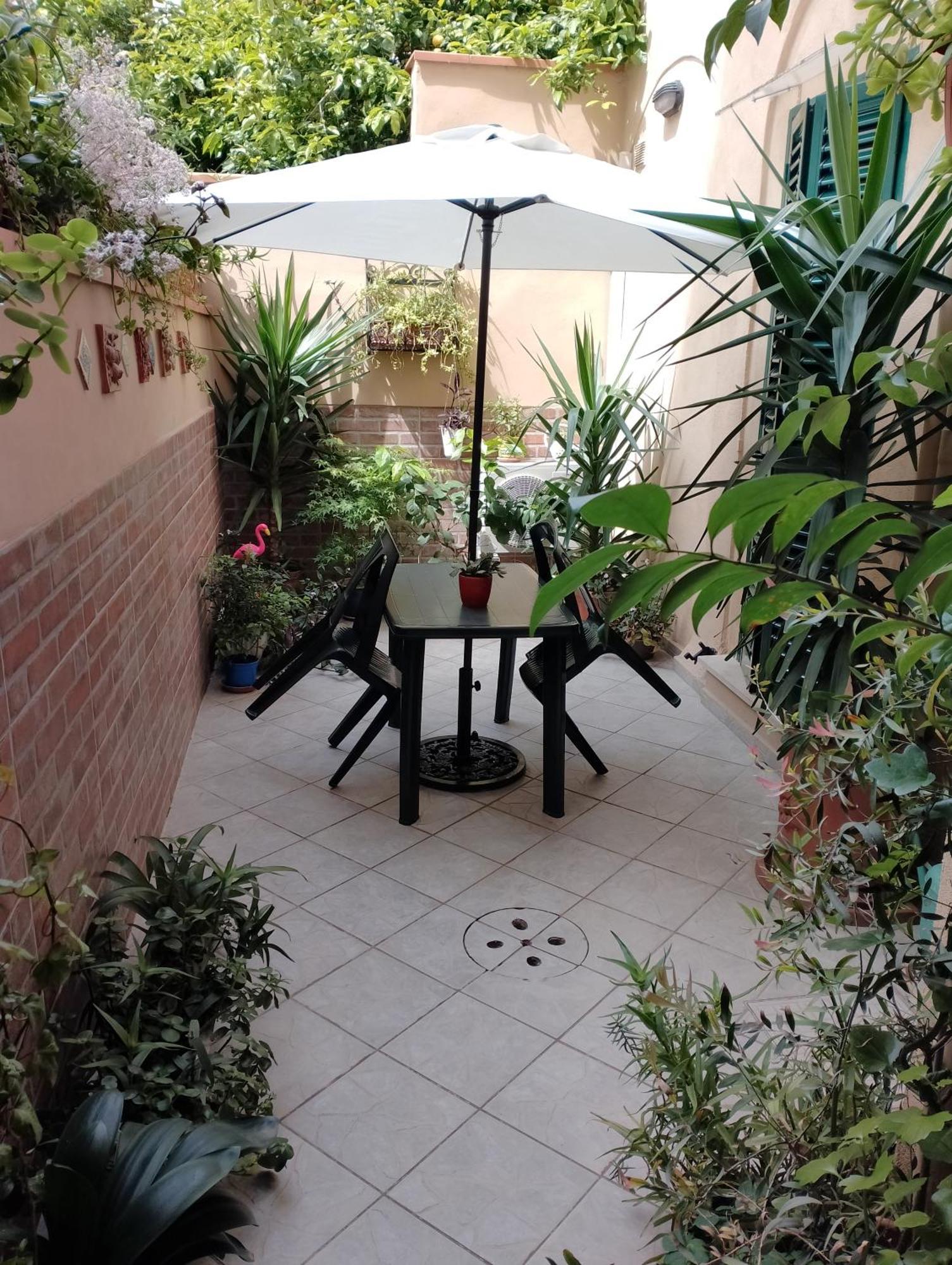 Il Piccolo Eden - Private Garden Leilighet Livorno Eksteriør bilde